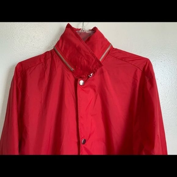 Five Four LA Jacket Men Medium Red Lightweight Elastic sleeve Stowaway Hood NWT - Picture 5 of 15